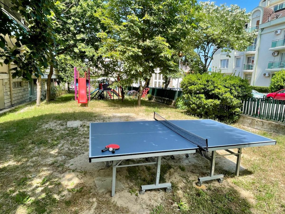 מלון לוזנטס Amadina Garden מראה חיצוני תמונה